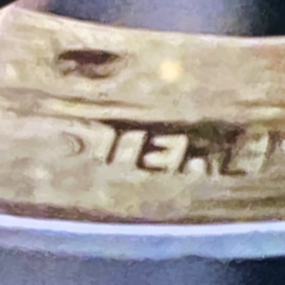 Stereo ring - Picture 3 of 3